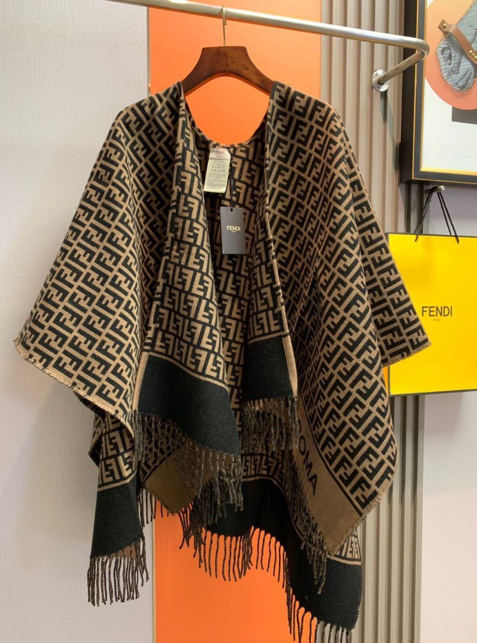 Fendi Cape Scarf 118789