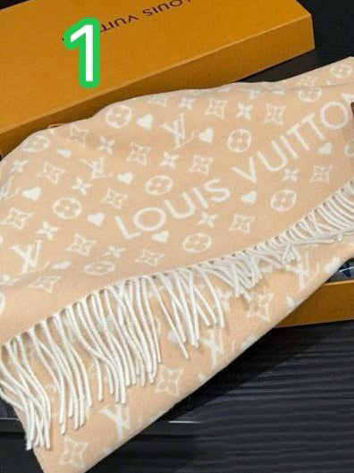 Louis Vuitton scarf 137243